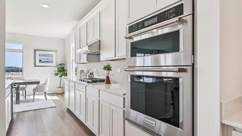 Kitchen - 1226 Tiger Lily Dr, Bartlett, IL 60103 photo 6 of 9
