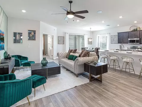 Living - 612 Ituna Cir, Winter Haven, FL 33881 photo 2 of 2