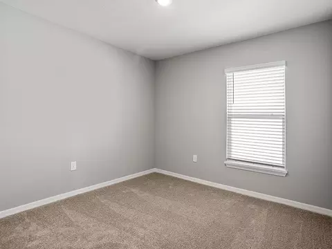 Bedroom - 612 Ituna Cir, Winter Haven, FL 33881 photo 1 of 4