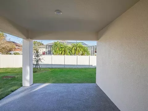 Exterior - 612 Ituna Cir, Winter Haven, FL 33881 photo 2 of 7