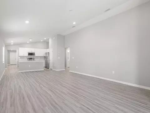 Living - 612 Ituna Cir, Winter Haven, FL 33881 photo 1 of 2