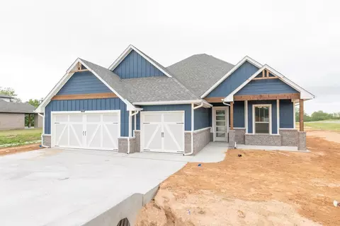 1730 E Moonlight Hollow Dr, Perkins, OK 74059