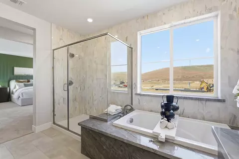 Bath - 5680 Wildrye Ln, Antioch, CA 94531 photo 4 of 6