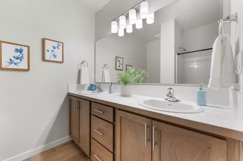 Bath - Simpson Parkway, Cheney, WA 99004 photo 1 of 1