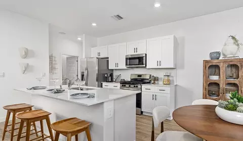 Kitchen - 5977 E Jayden Ln, Tucson, AZ 85756 photo 2 of 11