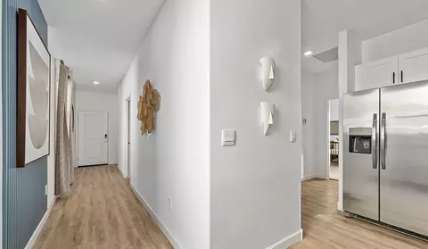 Entry Way - 5977 E Jayden Ln, Tucson, AZ 85756 photo 2 of 10