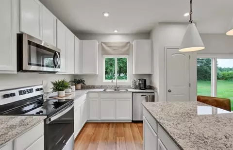 Kitchen - 6600 Wimberly Rd, Willow Spring, NC 27592 photo 4 of 6