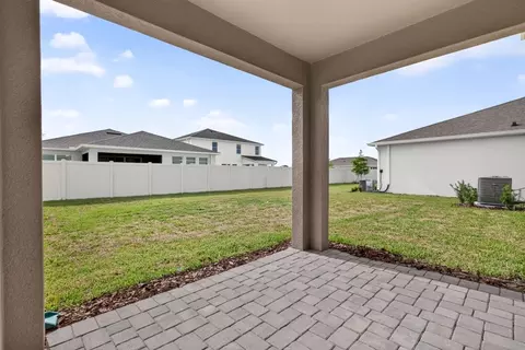 Exterior - 9252 Derbyshire Dr, Parrish, FL 34219 photo 5 of 6