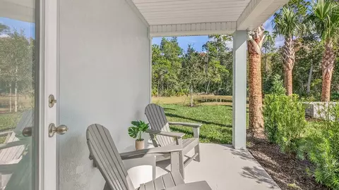 Exterior - 29 Divot Pl, Bunnell, FL 32110 photo 4 of 10