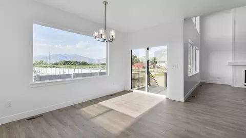 Dining - 1867 E 1060 N #355, Salem, UT 84653 photo 1 of 2