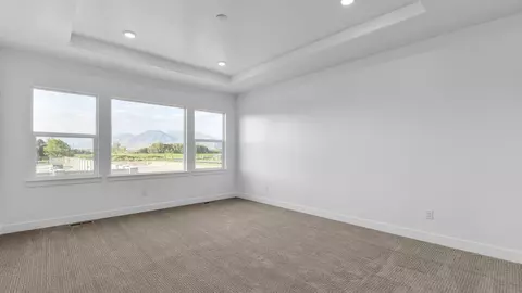 Living - 1867 E 1060 N #355, Salem, UT 84653 photo 4 of 7