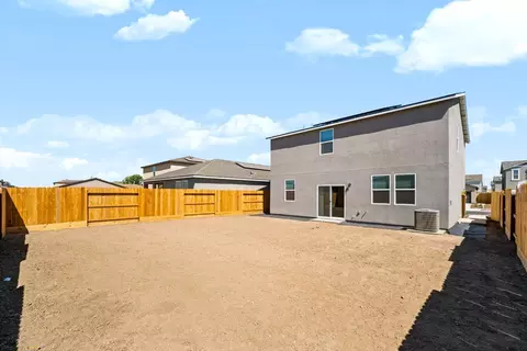 Exterior - 277 Nadine St, Merced, CA 95341 photo 11 of 11