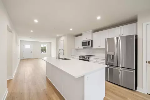 1038 Coconut Ln, Fredericksburg, VA 22406