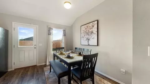 Dining - 1068 Raven Walk Dr, Benton, AR 72015 photo 1 of 1