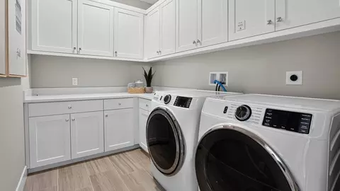 Other - 27124 Tableland Dr, Valencia, CA 91381 photo 4 of 6