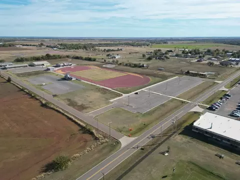Exterior - 8261 Switchgrass Dr, Cashion, OK 73044 photo 24 of 28