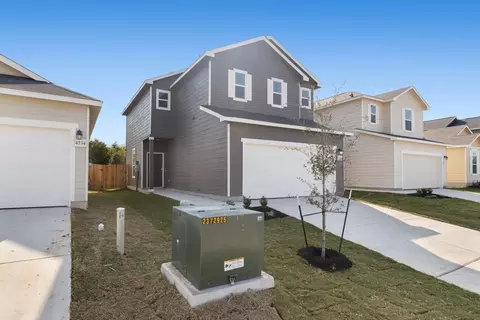 4530 Otra Otra Dr, San Antonio, TX 78222