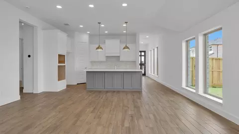Living - 445 Bay Breeze Dr, Kyle, TX 78640 photo 1 of 1