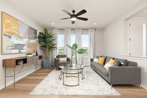 Living - 5802 Wisdom Ave, Mcallen, TX 78504 photo 1 of 5