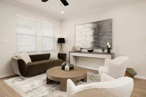 Living - 5802 Wisdom Ave, Mcallen, TX 78504 photo 2 of 5
