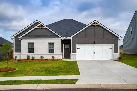 Exterior - 644 Encore Dr, Perry, GA 31069 photo 3 of 4
