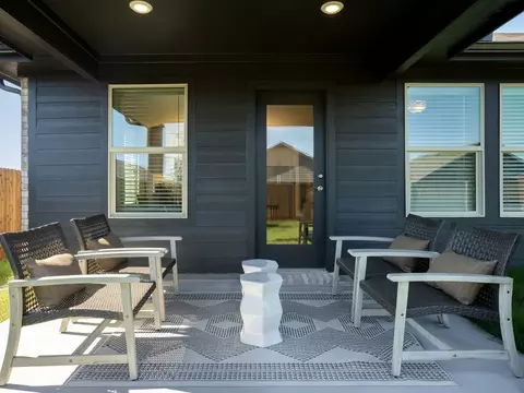 Exterior - 303 Eldora Dr, Nevada, TX 75173 photo 2 of 2