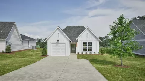 2018 Crossing Ct W, Valley, AL 36854