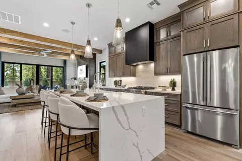 Kitchen - 1905 E Magnolia Dr, Flagstaff, AZ 86004 photo 1 of 2