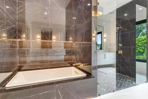 Bath - 11200 River Rd, Potomac, MD 20854 photo 6 of 15