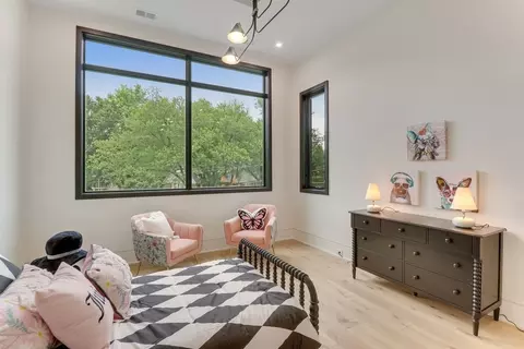 Bedroom - 11200 River Rd, Potomac, MD 20854 photo 6 of 12