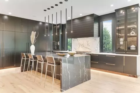 Kitchen - 11200 River Rd, Potomac, MD 20854 photo 3 of 15