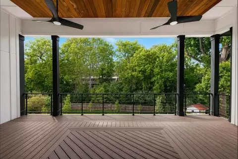 Exterior - 11200 River Rd, Potomac, MD 20854 photo 3 of 13