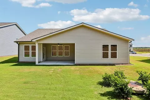 Exterior - 239 Cochin Dr, Statham, GA 30666 photo 6 of 10