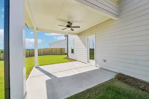 Exterior - 239 Cochin Dr, Statham, GA 30666 photo 9 of 10