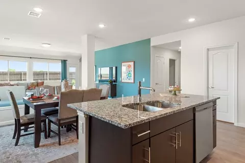 Kitchen - 1012 Brenham Dr, Godley, TX 76044 photo 5 of 5