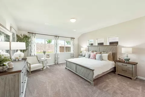 Bedroom - 1012 Brenham Dr, Godley, TX 76044 photo 9 of 9
