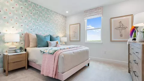 Bedroom - 19337 Lochside Ln, Mount Dora, FL 32757 photo 2 of 14