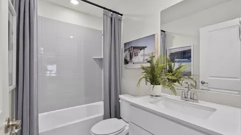 Bath - 1922 Calmshade Dr, Celina, TX 75009 photo 5 of 6