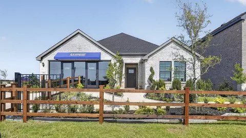 Exterior - 1922 Calmshade Dr, Celina, TX 75009 photo 5 of 6