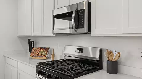 Kitchen - 1414 Covington Blvd, Franklin, IN 46131 photo 3 of 4