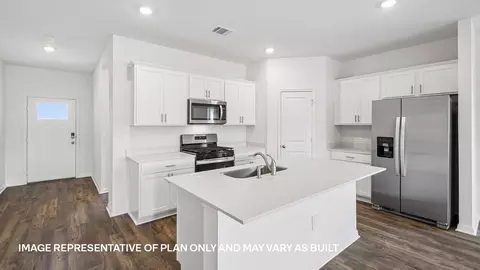 Entry Way - 142 Illusion Lake Ln, Buda, TX 78610 photo 3 of 8