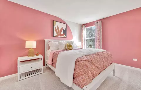 Bedroom - 5852 Hawkweed Dr, Naperville, IL 60564 photo 6 of 8