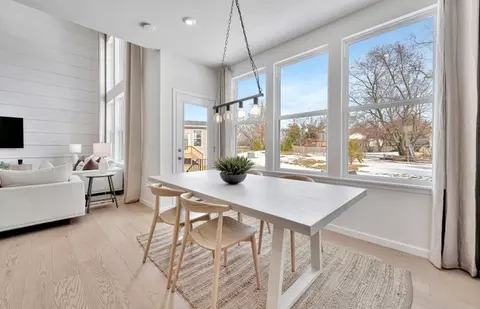 Dining - 5852 Hawkweed Dr, Naperville, IL 60564 photo 4 of 4