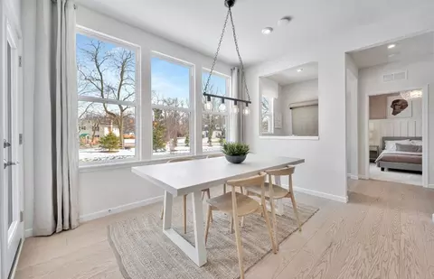 Dining - 5852 Hawkweed Dr, Naperville, IL 60564 photo 3 of 4