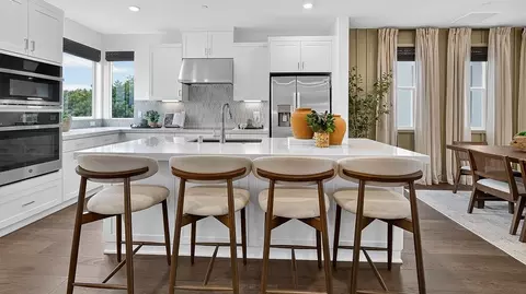 Kitchen - 500 Park Drive Unit #225, Carson, CA 90745 photo 1 of 5