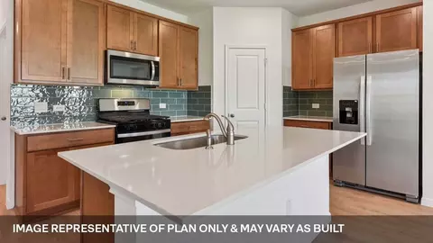 Kitchen - 13407 Eppright Trce, Manor, TX 78653 photo 2 of 7
