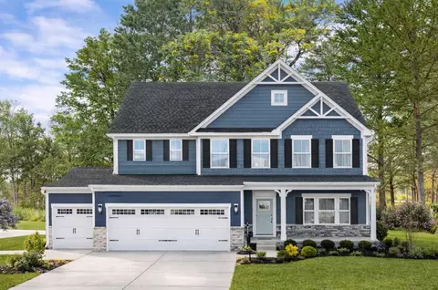 2162 Owens Cir E, Beavercreek, OH 45434