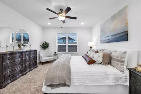 Bedroom - Fox Bluff Drive, Bryan, TX 77807 photo 3 of 3