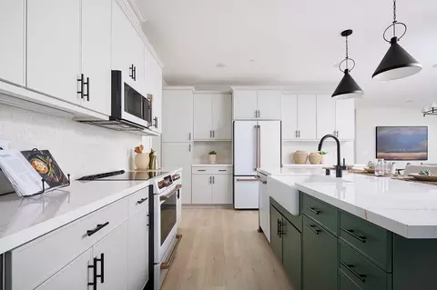 Kitchen - 12898 Carved Rock Rd, Corona, CA 92883 photo 2 of 7