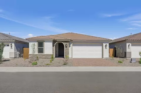 8864 W Colter St, Glendale, AZ 85305